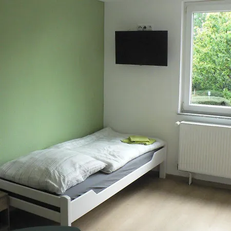 Hostel Gaestehaus Haalck *