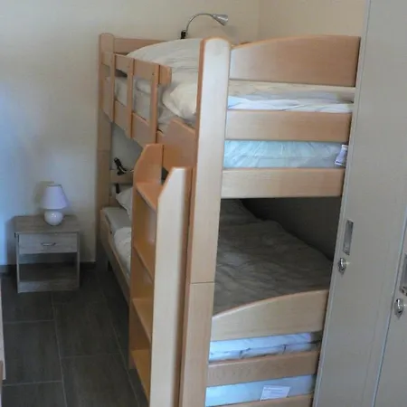 Vandrerhjem Gaestehaus Haalck *