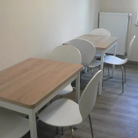 Gaestehaus Haalck Хостел *