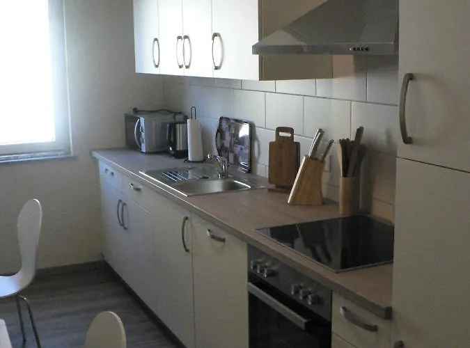 Gaestehaus Haalck Hostel *